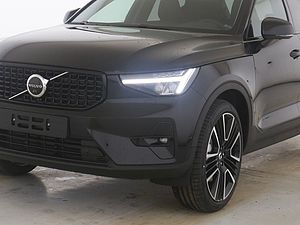 Volvo  B4 Mild-Hybrid Benzin Dark Ultimate Autom.