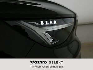 Volvo  B3 Mild-Hybrid Benzin Core Autom.